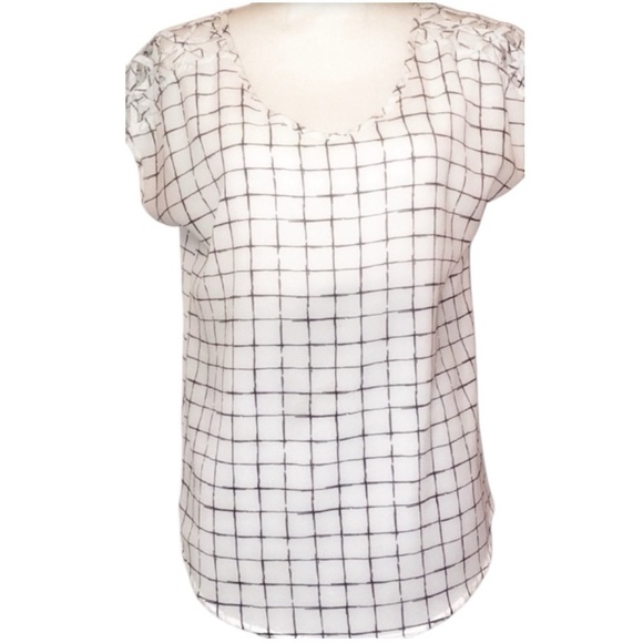 mine Tops - MINE Sleeveless Lightweight Blouse-Black/White-Windowpane Plaid Print SZ M